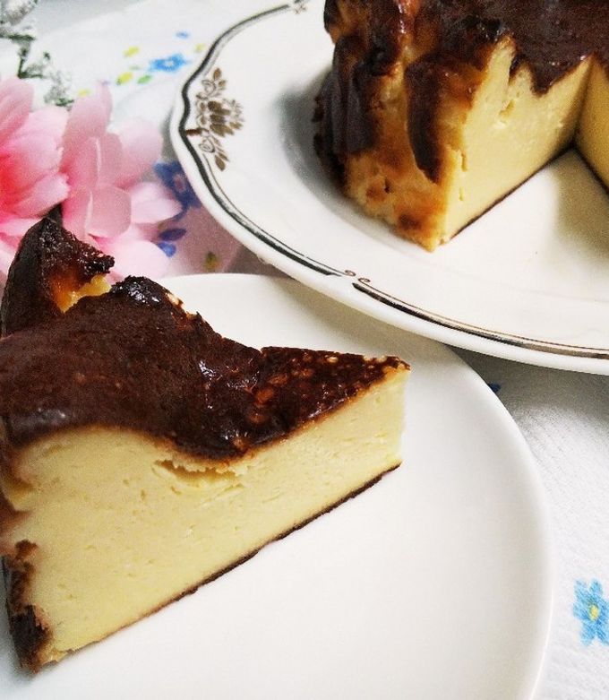 バナナのバスク風チーズケーキ