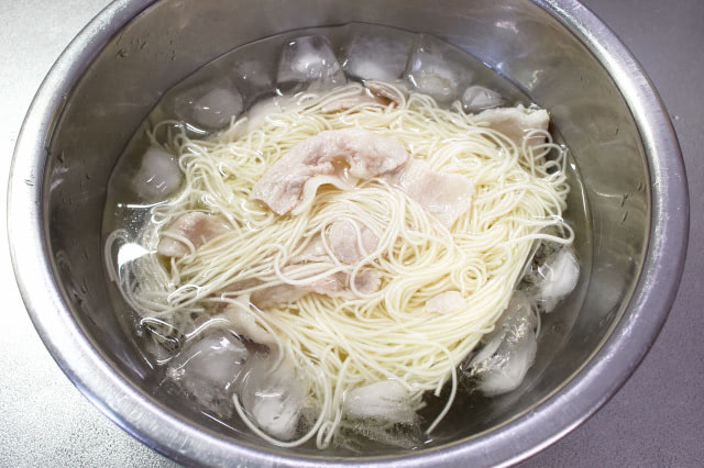 これを知らないのは可哀想まである スタミナ豚生姜そうめん – リュウジのバズレシピIt's a piece of cake