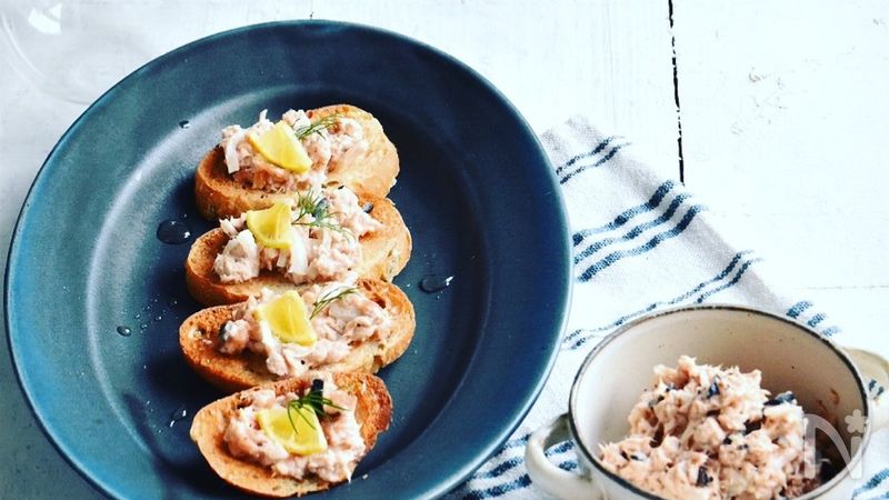 レモン風味のツナのパテ