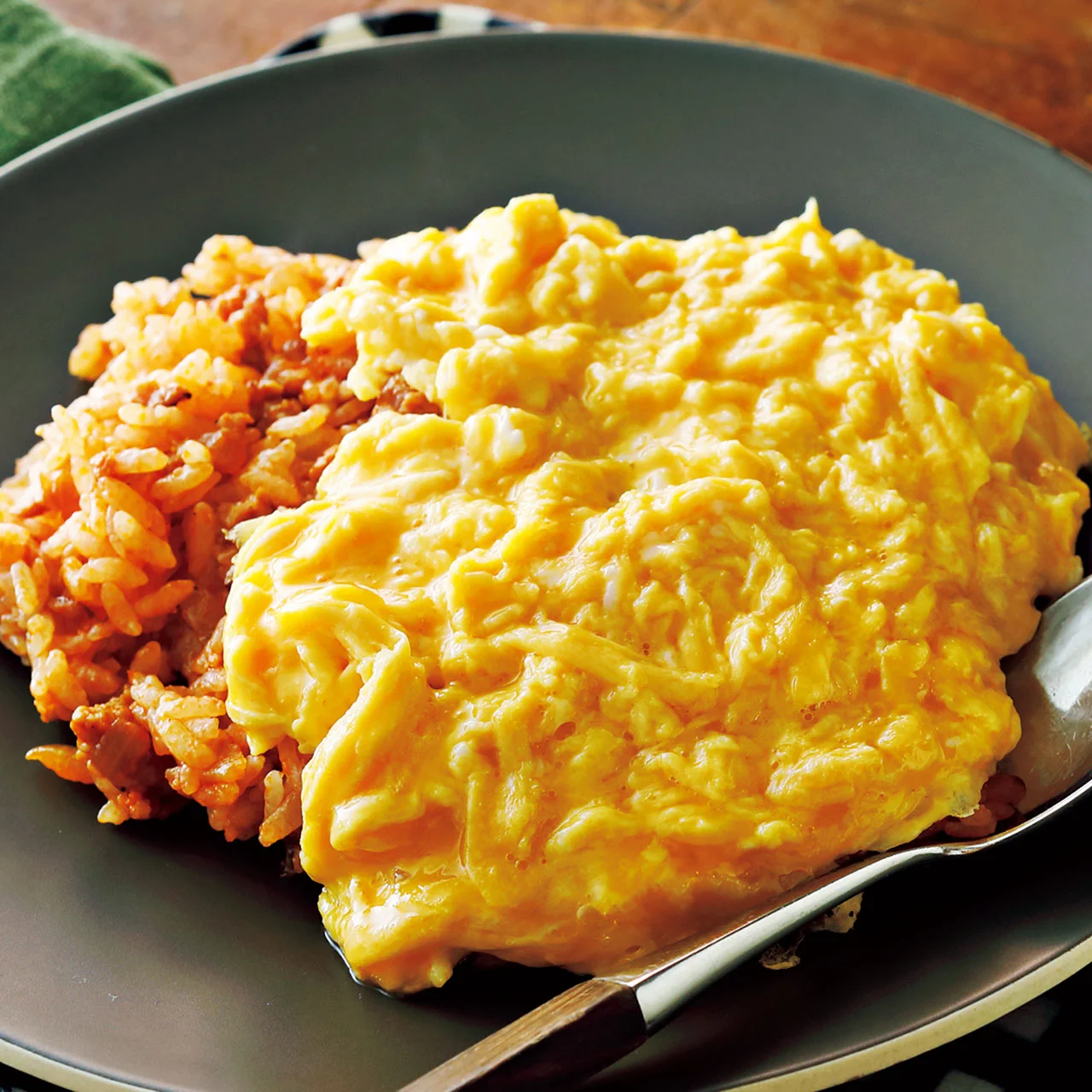 24食目「野菜炒めとオムライス」 - ホビクック