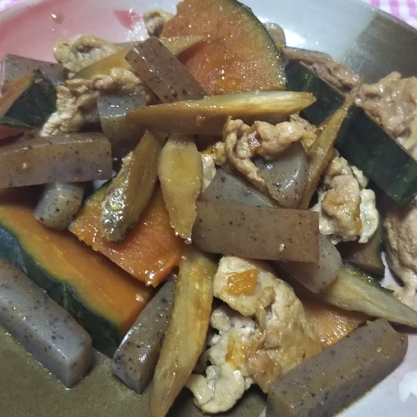 豚こま肉とこんにゃくの甘辛炒め