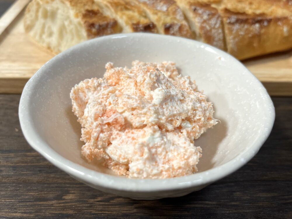 テレビドラマ『きのう何食べた?』を観て作ってみた明太子とサワークリームのディップ〜作り置きトマトの甘酢漬けを添えて〜さやか