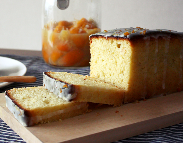 混ぜるだけ!簡単 パイナップルとレモンのサマーパウンドケーキ