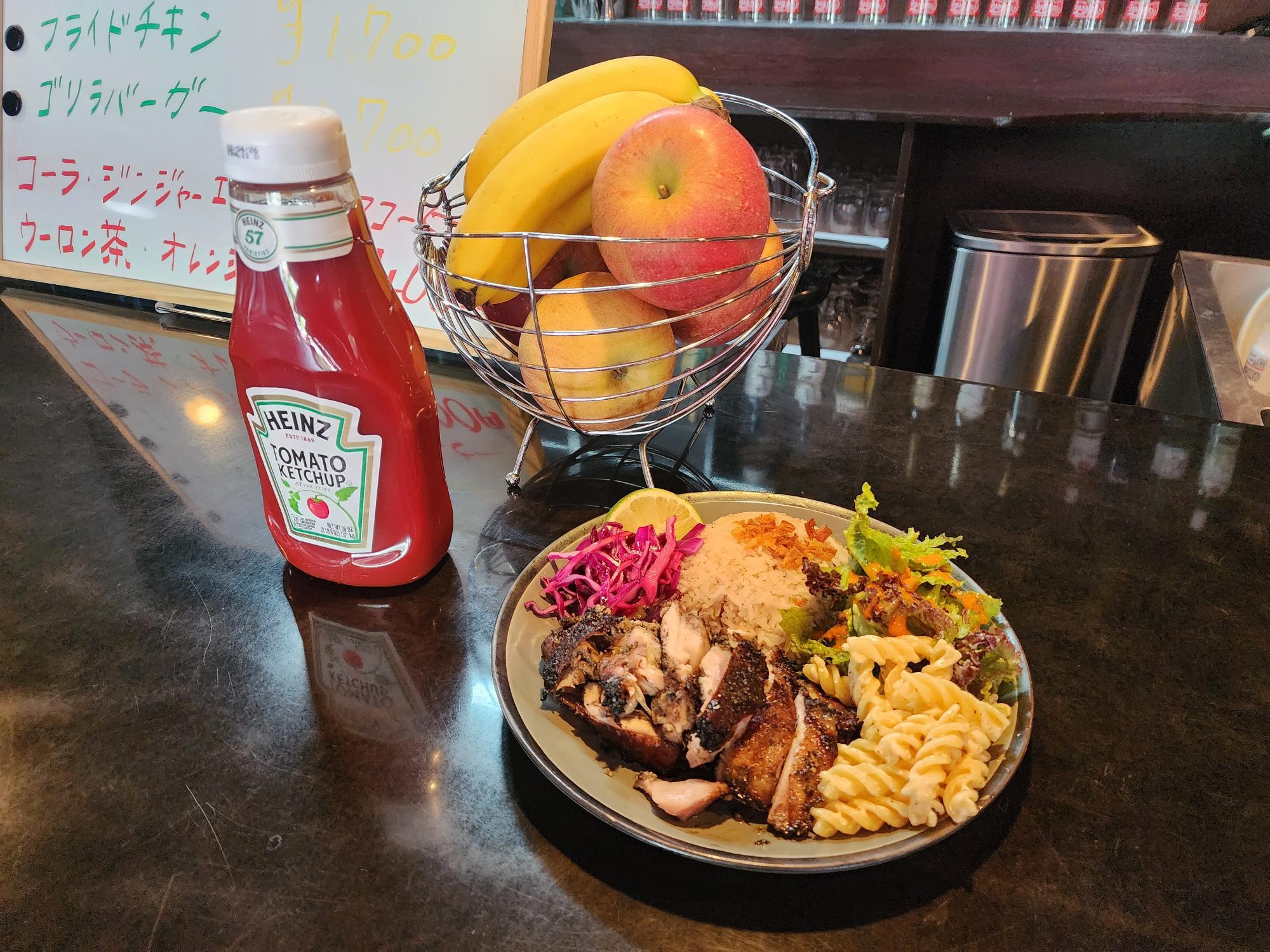 ゴリラチキン - 栄通り商店会 - 東京町田市にある親しみのある商店街