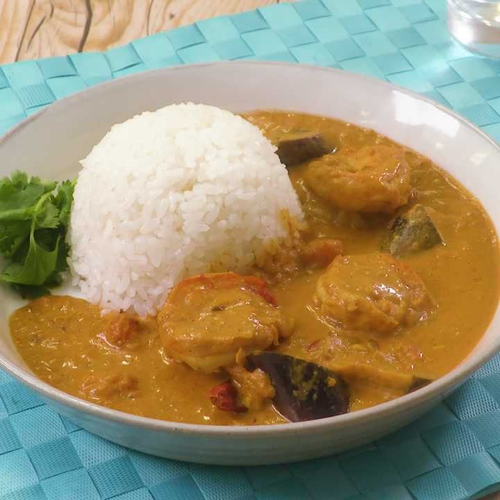 さっと煮るだけでごちそう風！おうち飲みに「鶏むね肉のアヒージョ」はいかが？フーディストノート