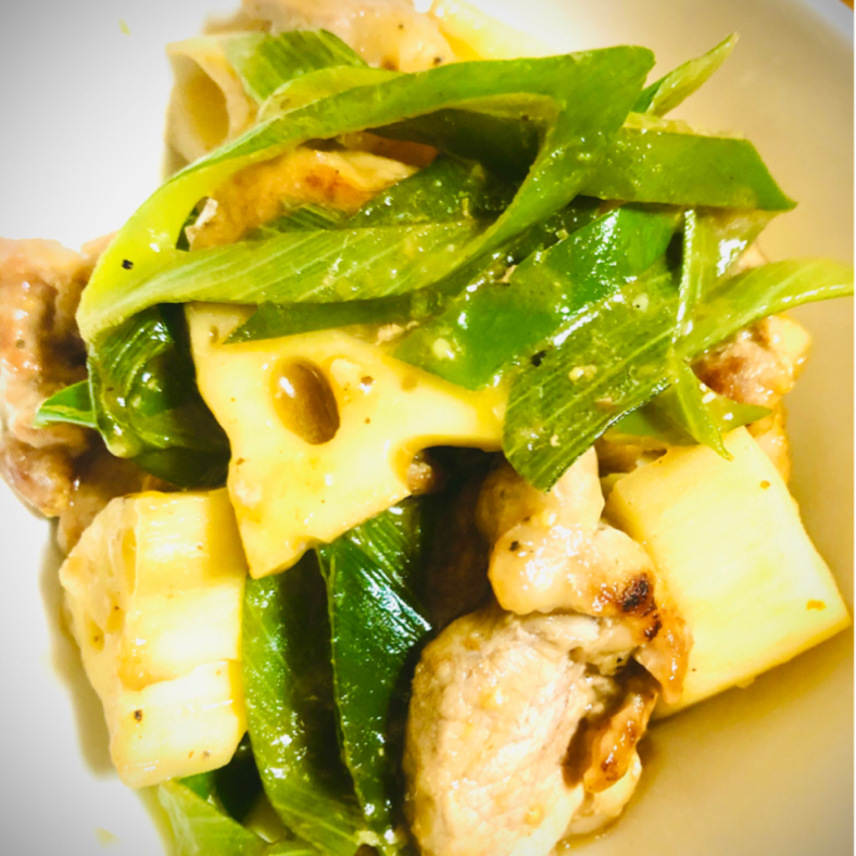 蓮根と牛肉ときのこのオイスター炒め