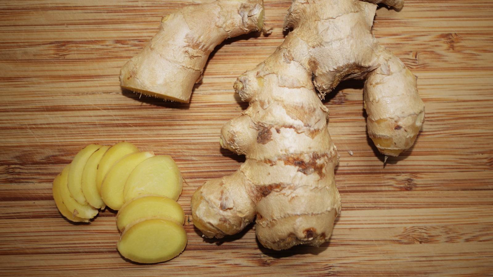 生姜は皮ごと食べられる？むく・むかない場合を自炊歴20年の筆者が解説ビル・土地の記事メディア