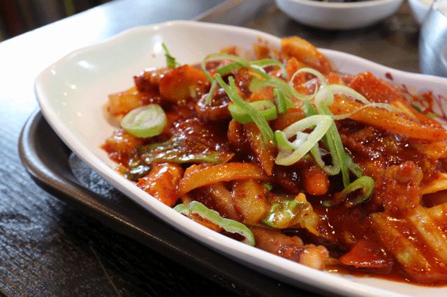 ごま油香る豚キムチ炒め