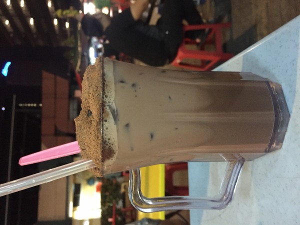 マレーシアではまだまだ珍しい自販機 - Jalan Makan -ペナンと日本でJalan Jalan Cari Makan