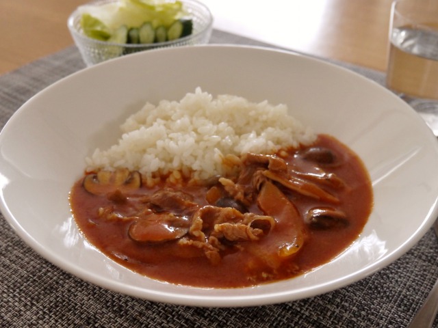 キッコーマン食品、「デルモンテ 基本の完熟トマト・ソース 濃縮タイプ」を発売 - 日本経済新聞