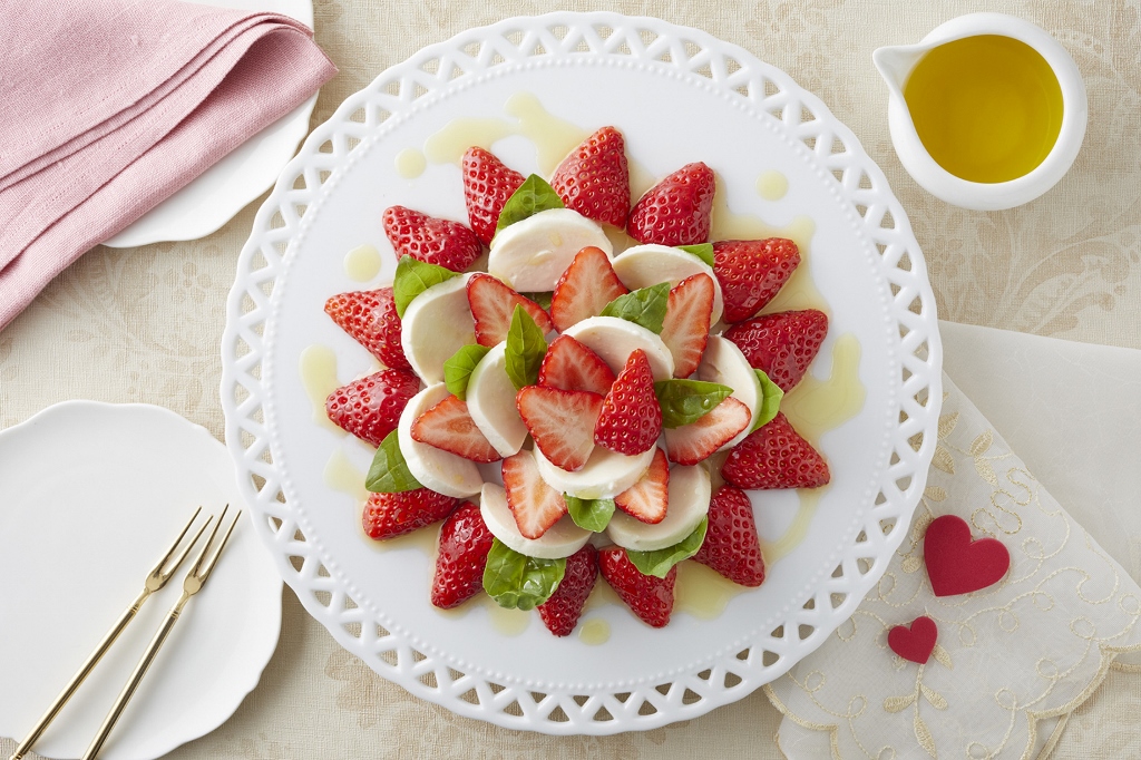 カプレーゼの盛り付け方！生ハムとミニトマトのカプレーゼが超簡単かわいい盛り付け