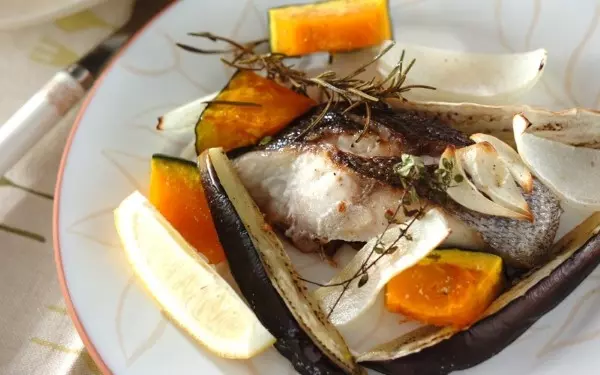 今が旬！皮もおいしい イサキ の塩焼きの作り方・レシピ５選〜献立に役立つ副菜レシピも！ - E・レシピ 1 1ページ