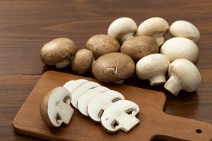 マッシュルームの白ワイン炒め煮 : 北イタリア自然派生活