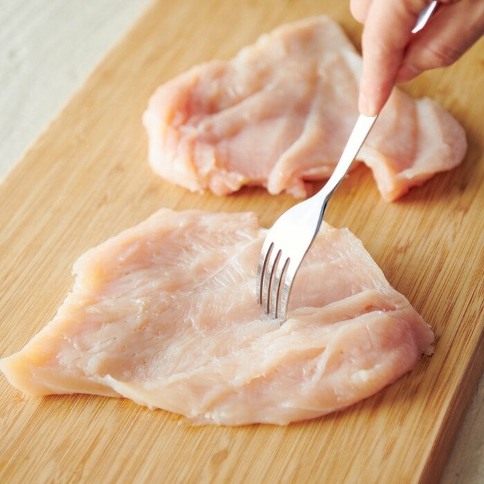 伝説の家政婦」志麻さんが独白！食べ慣れた豚肉がこんなにも違う料理に変身するのかと感動した「豚肉のソテーシャルティエールソース」厨房から台所へダイヤモンド・オンライン