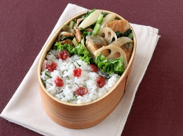 弁当箱 曲げわっぱ 600ml 1段 ウレタン Kutan 梅畳お弁当箱 ランチボックス わっぱ 一段 九谷五彩 木製 和風 女子 大人おしゃれ: お弁当グッズのカラフルボックス - 通販 - Yahoo!ショッピング