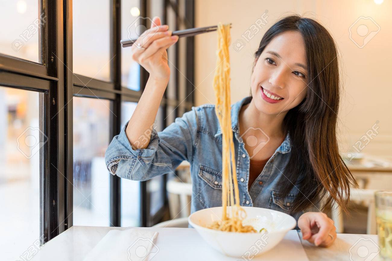 女子ラーメン”旋風が日本へ拡大中！最強ラインナップが集結！「ラーメン女子博 2018」開催のお知らせ 2018年4月26日 木 〜5月6日 日中野四季の森公園エイベックス・エンタテインメント株式会社のプレスリリース