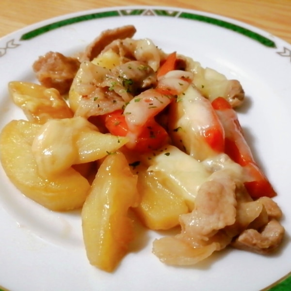 豚こまとじゃがいもで絶品おかず チーズ入り簡単ミートボールレシピ・作り方Tasty