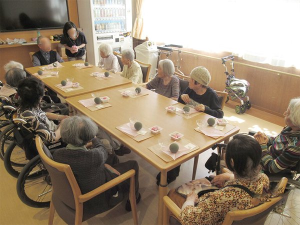 あいらの杜 東大船の詳細情報・費用・評判(横浜市栄区の介護付き有料老人ホーム)｜LIFULL 介護(ライフル介護)