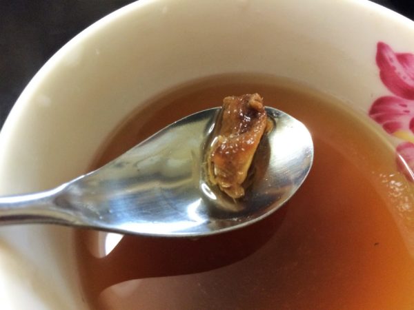 タマリンドジュース入り紅茶