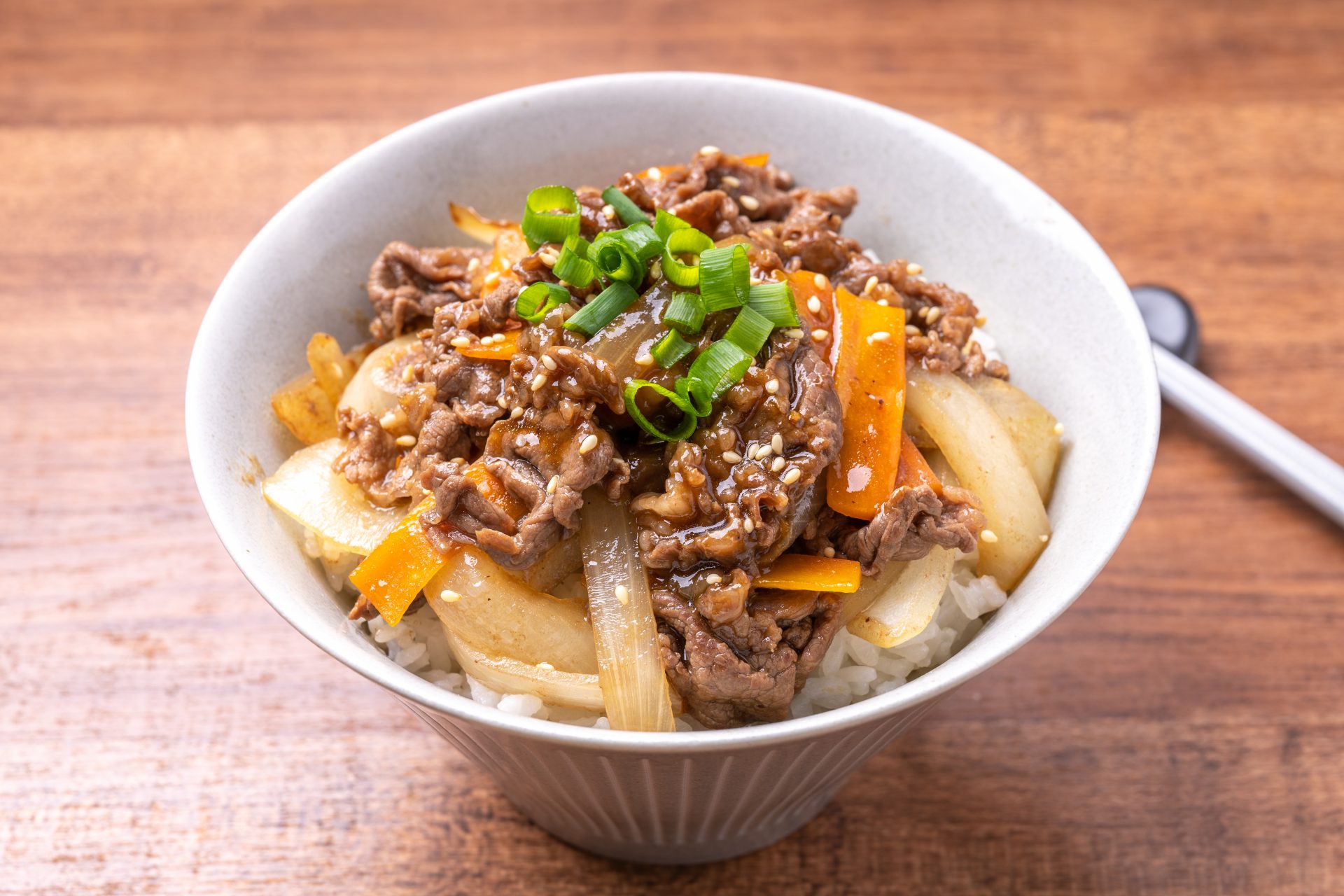 めんどくさい時の夕食のおかずはどうする？作り方のコツとおすすめレシピを紹介 - NOSH MAGAZINE健康的で美味しい食生活をサポート