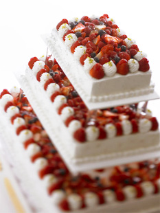 シンプルが一番オシャレ!ウェディングケーキデザインインフォメーション青森県の結婚式場相談ならあおもりコンシェル結婚式情報が満載の総合サイト