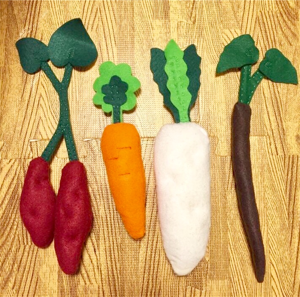 やさい フェルトままごとブック