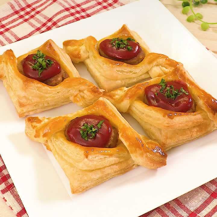 市販のパイシートを使って簡単!!苺のサックサクパイ