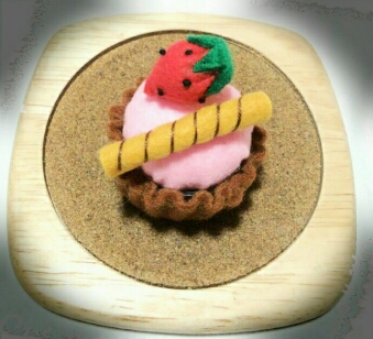 ペットボトルキャップのケーキの作り方 手順5小物リメイク・デコレーション アトリエハンドメイドレシピ 作り方 と手作り情報サイト