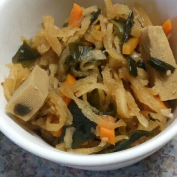 白だしであっさり♪切り干し大根の煮物