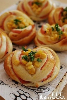 基本からアレンジまで！思わずつくりたくなる「ホームベーカリー 惣菜パン」のレシピ集クックパッド