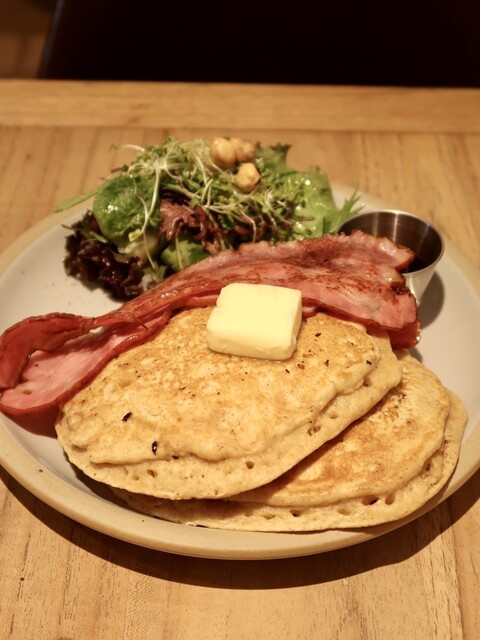 渋谷 ふわトロ系からスフレタイプまで！パンケーキ5選