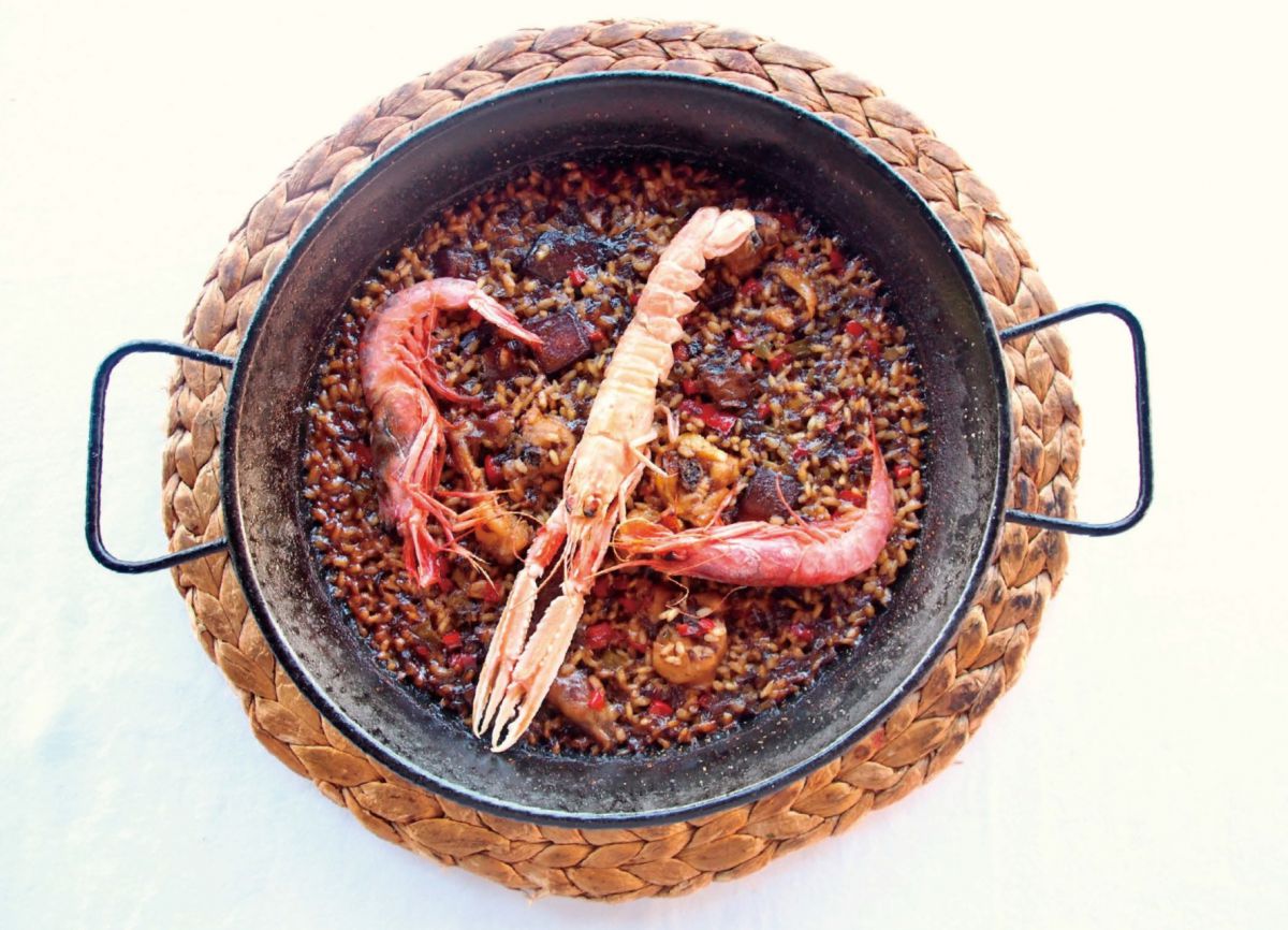 SALAMANCA スペイン・バルセロナの絶品パエリヤ。地元ホテルマンも推薦するレストラン - みりたび