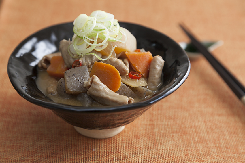 丸善 旨みとろける牛すじ煮込み こってり味噌 330g 1個 - アスクル