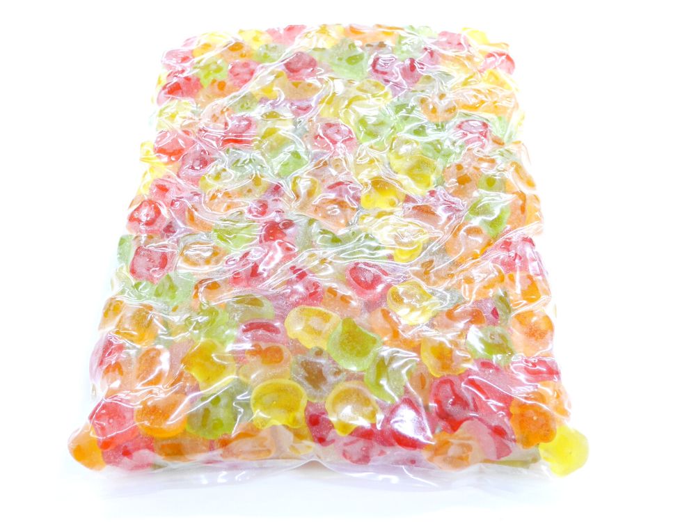 アトア・神戸 思わずギョッとするリアル感！カエルをモチーフにしたミント＆ライム味の爽やかなドリンクが水族館カフェに登場！株式会社アクアメントのプレスリリース