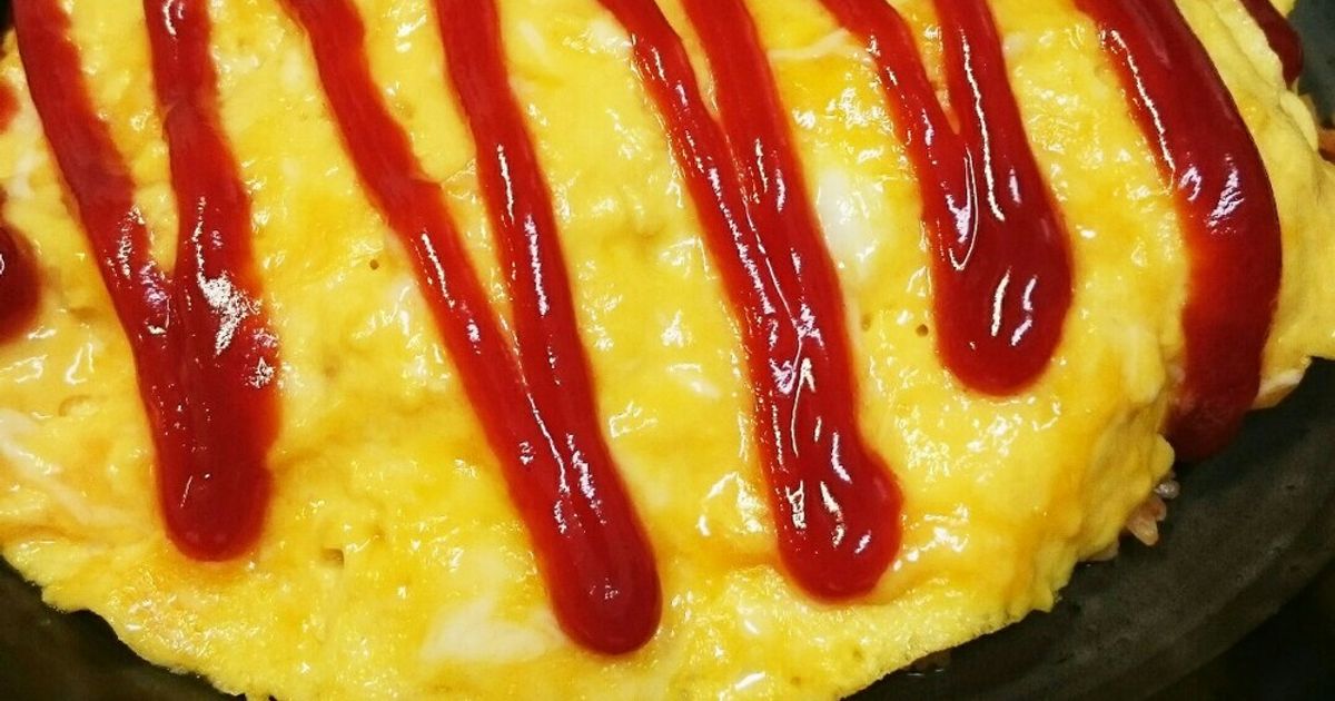混ぜて焼くだけ！チーズとろ〜り♪焼きオムライス