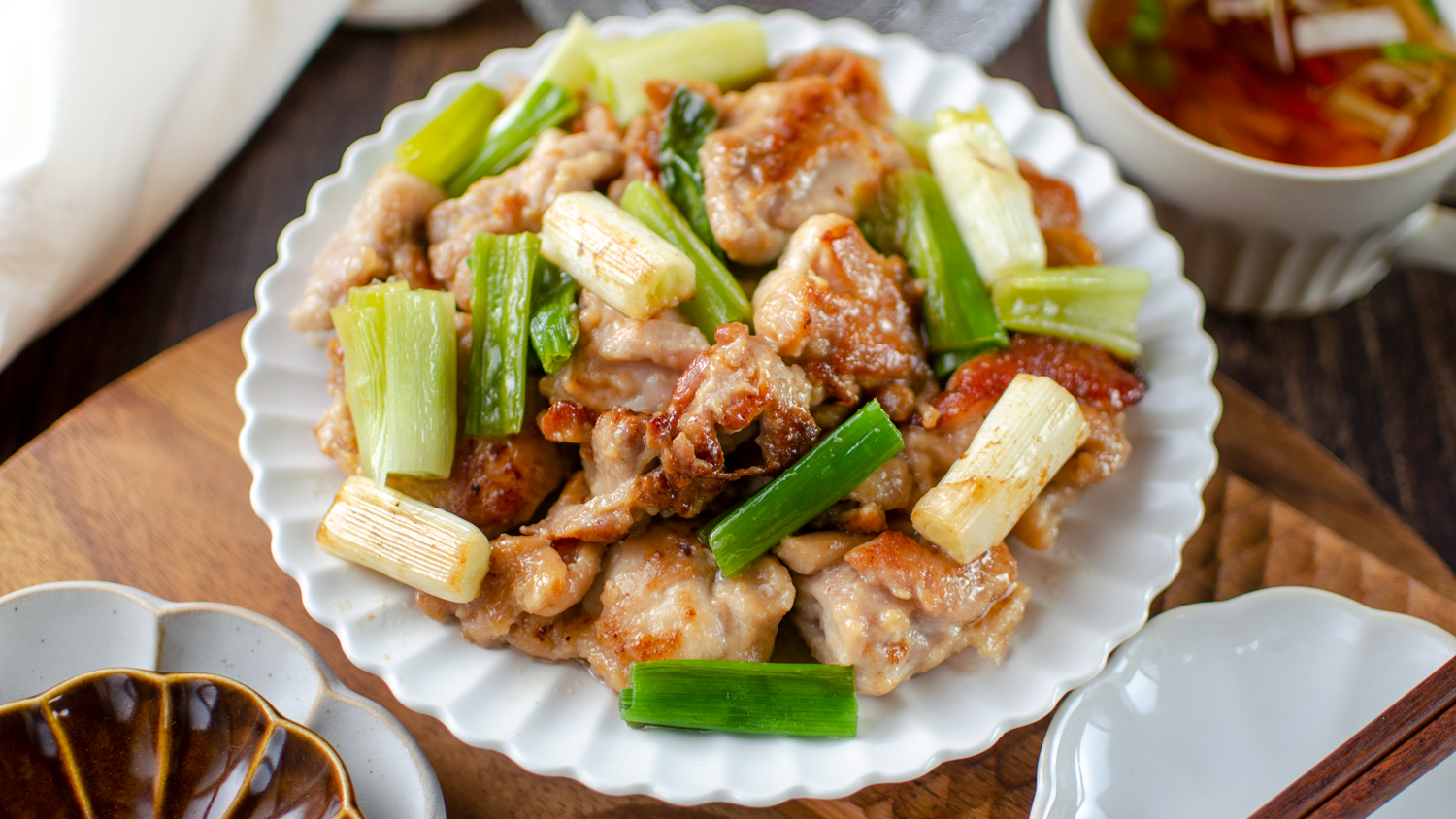 鶏もも肉の塩焼き