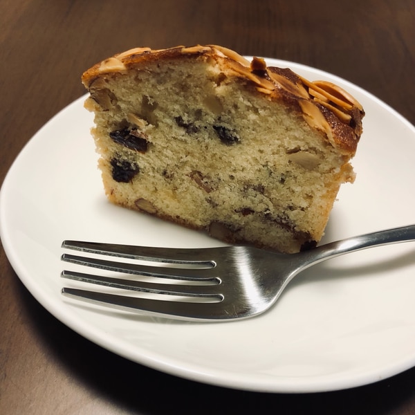 バナナとナッツのケーキ│「健康な食」をデザインする ビオサポレシピ