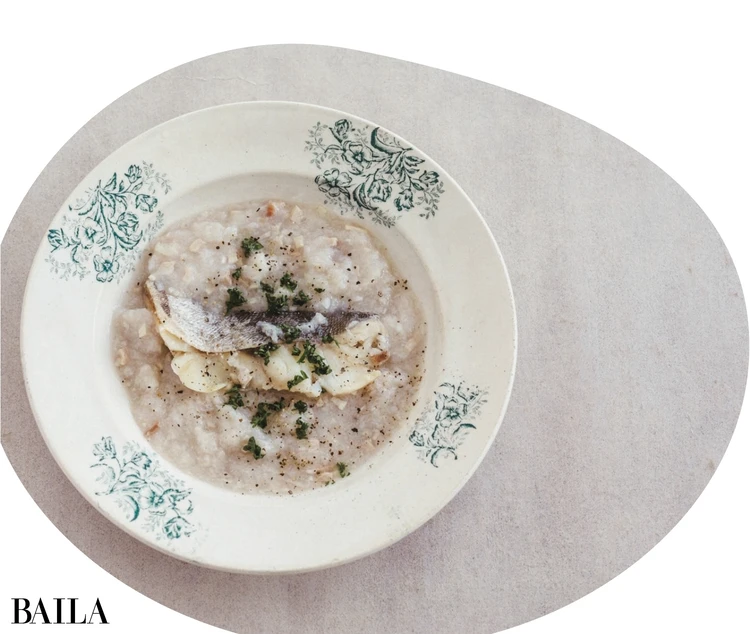 時間をかけてじっくり作る「れんこんとごぼうのフライパンロースト」 レシピ・長谷川あかりさんエノテカ - ワインの読み物