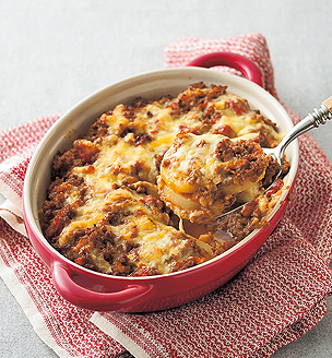 おうちで簡単 地中海風ナスとミートソースの重ね焼き