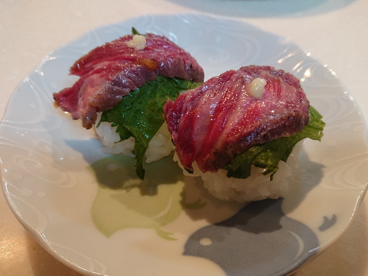 馬刺しは玉ねぎで