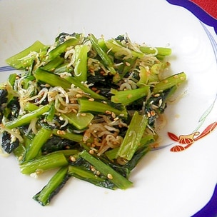 もう一品に 小松菜のおかか炒めひめくりおつまみレシピ