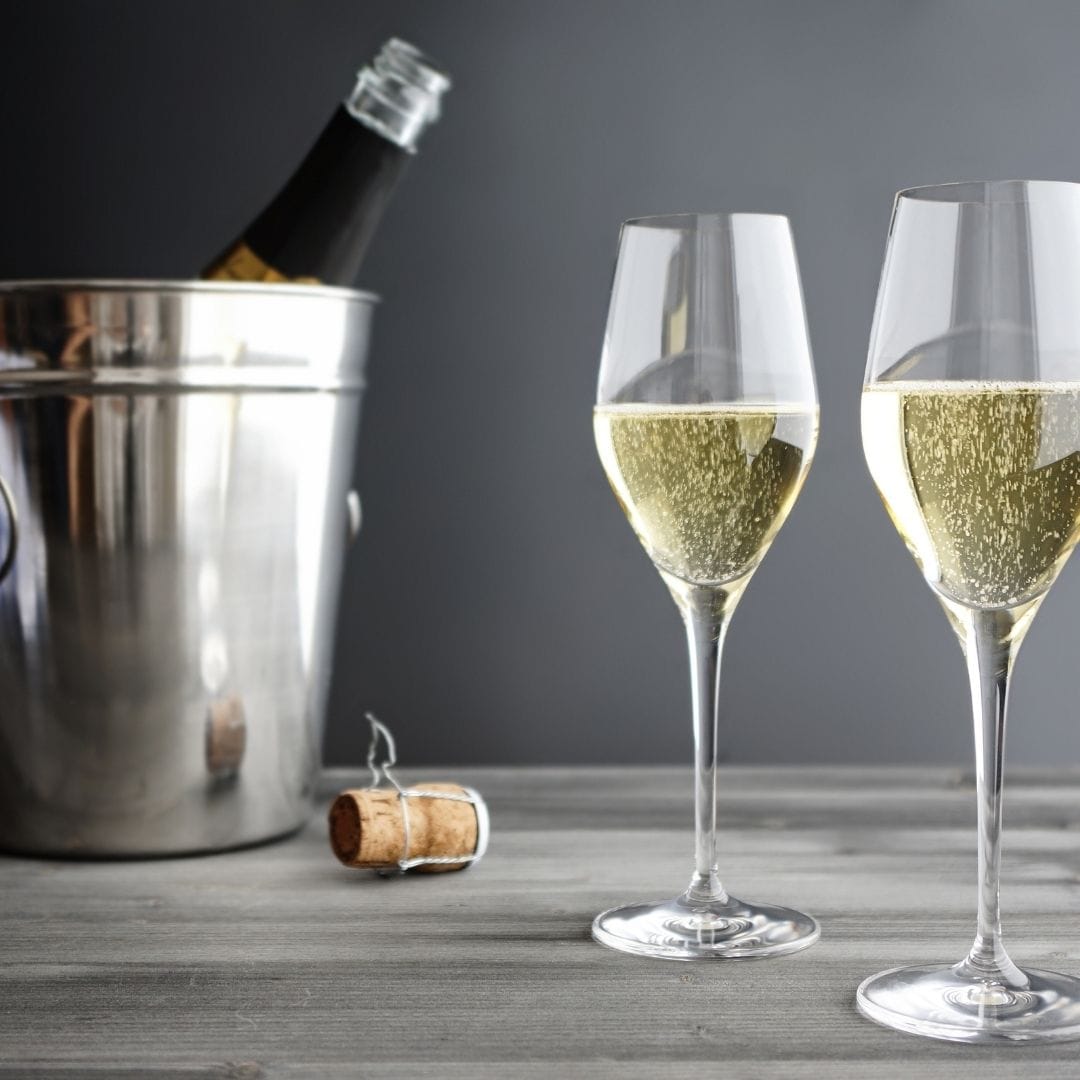 シャンパン保存器具の決定版「zzysh® ズィッシュ シャンパンプリザーバー」に、お得なカートリッジ6本付が新発売。株式会社グローバルのプレスリリース