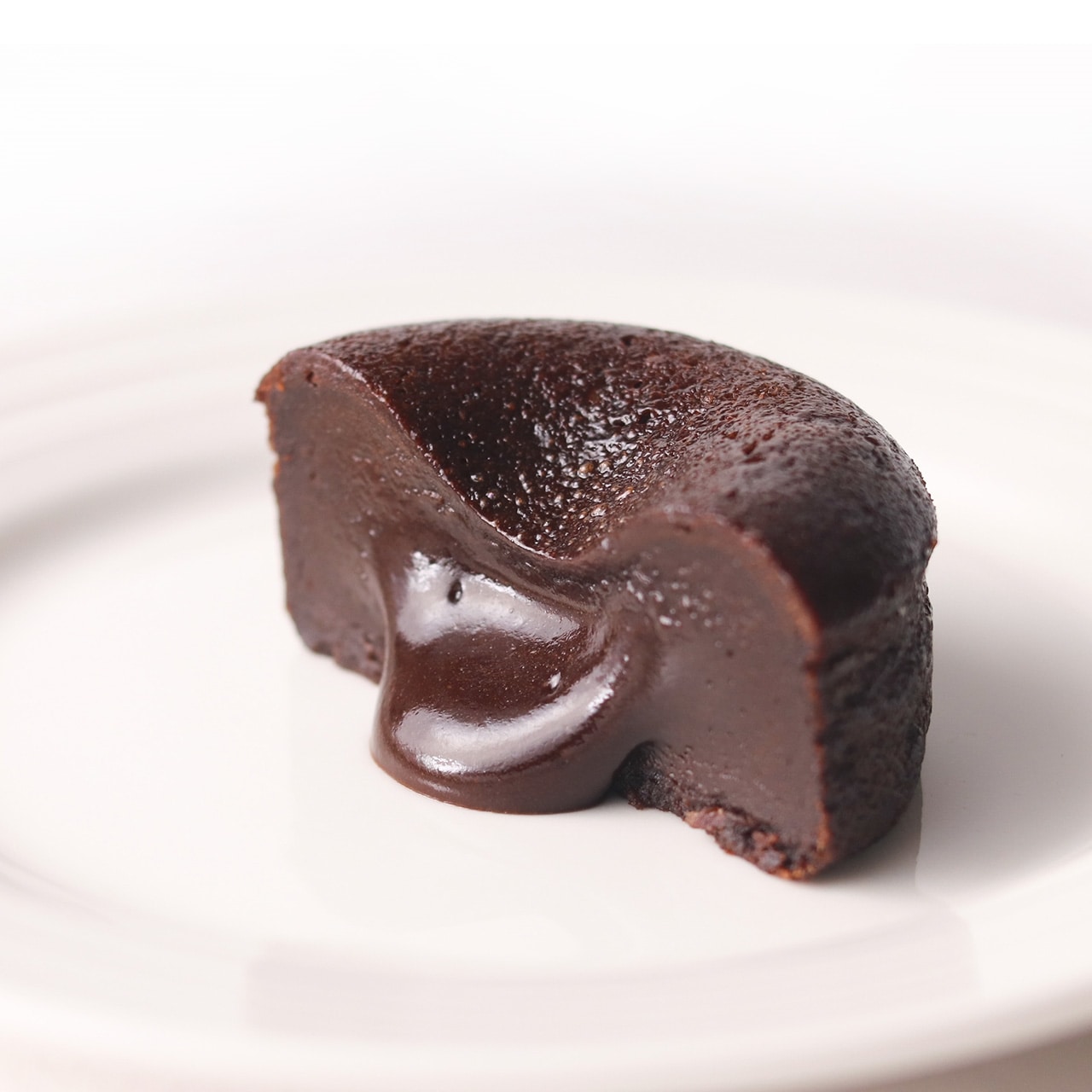 100均「濃厚フォンダンショコラミックス粉」レビュー -- 流れ出る生チョコに感激！簡単手作りの本格スイーツ バレンタインえんウチ