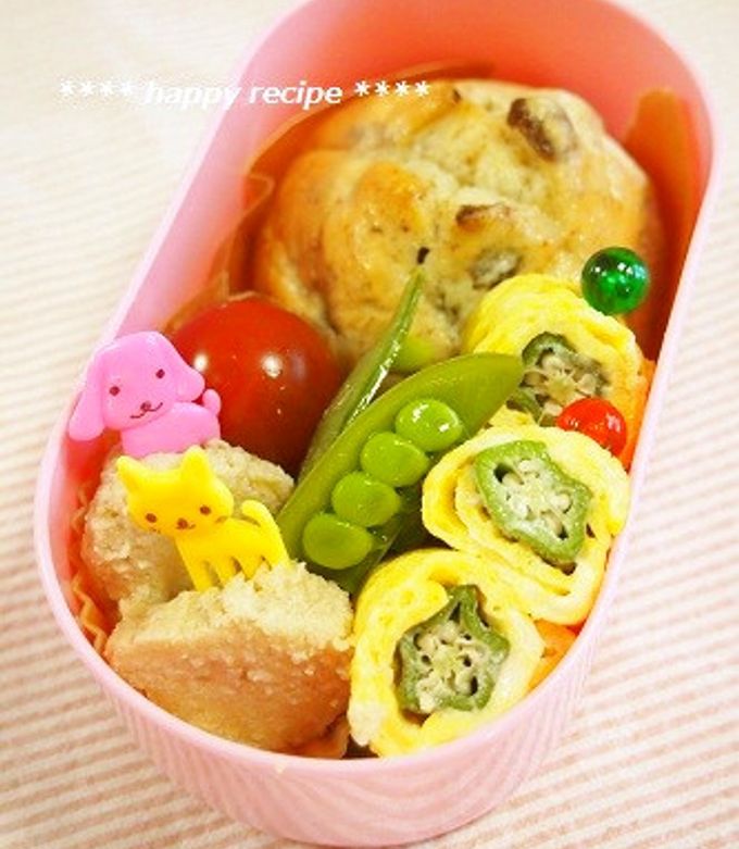 他の投稿も見る→@kids__obento_lab @mi_gohan_2525さんのご投稿を紹介いたします✨オクラの肉巻き レシピ オクラだけだと食べてくれないけどお肉巻いたら食べてくれてます😋 片栗粉を表面に薄くまぶすと タレがよく絡み照りもでるのでお好みでつけてください