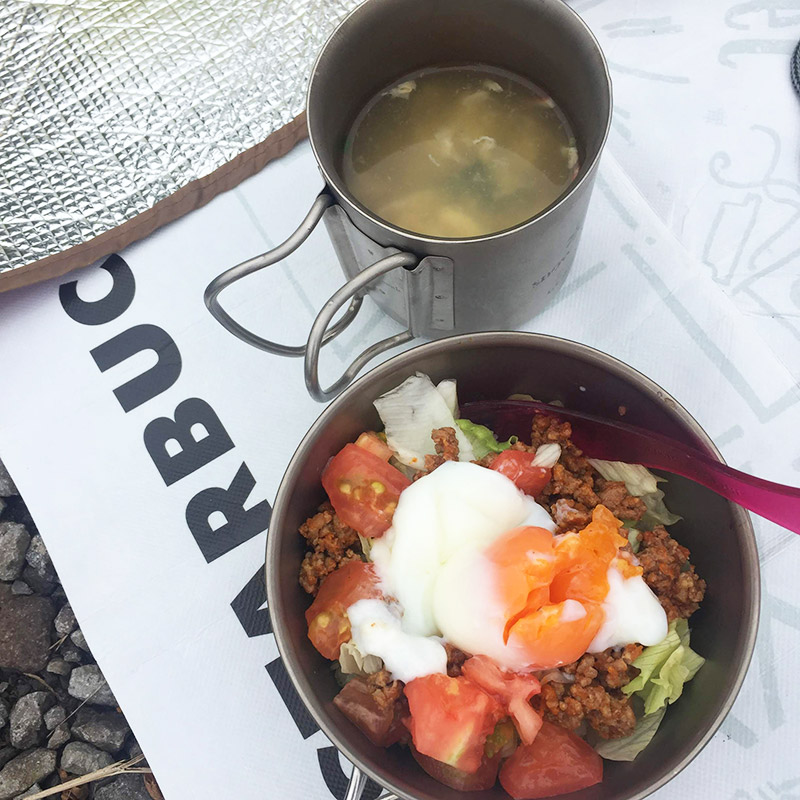 登山ではどんな食べ物を持っていく？登山に最適な食料を考えようHIKES ハイクス