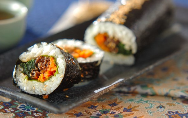 韓国料理「キンパ」とは？作り方＆人気レシピ4選キンパに合うチヂミやサラダ、チキンも登場 - E・レシピ 1 1ページ