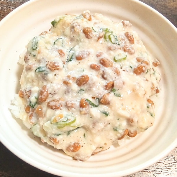 豆腐と納豆の旨辛丼