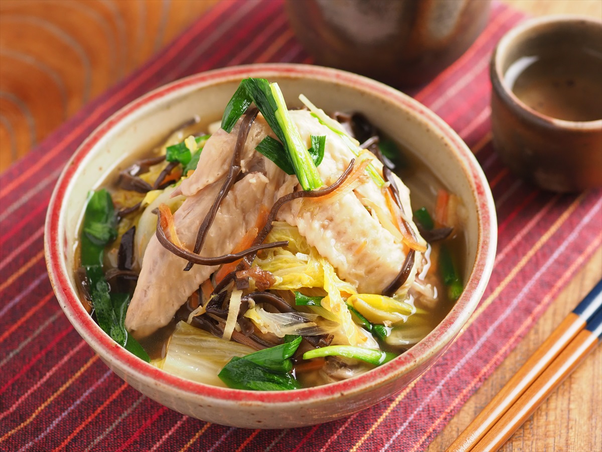 鶏手羽と白菜のとろとろ煮スープレシピと道具で紡ぐ暮らしのメディア‐手、と日々 南部鉄器OIGEN公式