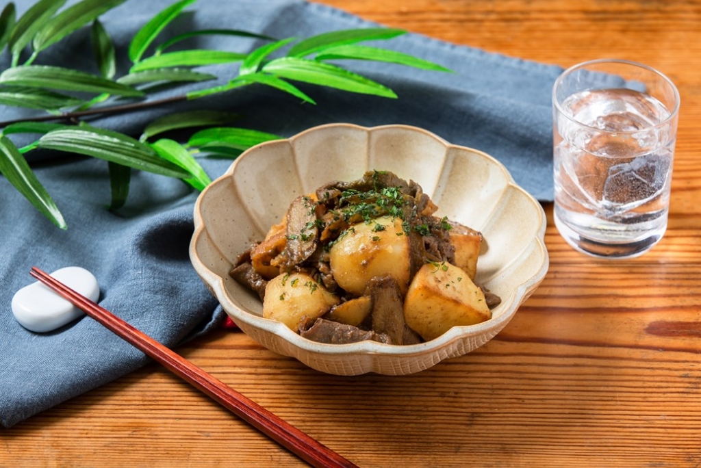 「鶏肉とじゃがいものごまみそ炒め」レシピ 市瀬悦子さん