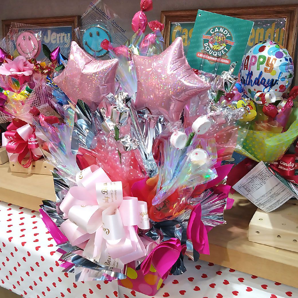 dショッピング 誕生日 プレゼント 贈り物 花 生花 花束 ギフト スイーツ ピンク 送料無料 ※ご指定日にお届けカテゴリ：生花の販売できる商品おいもや0415-5026007 ドコモの通販サイト